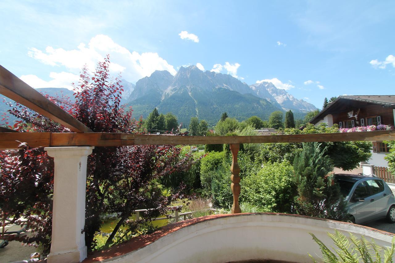 Haus Sonnenschein Hotel Грайнау Екстериор снимка